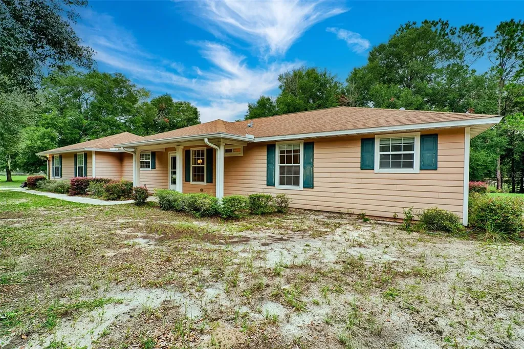 5200 NE County Road 340 High Springs FL 32643