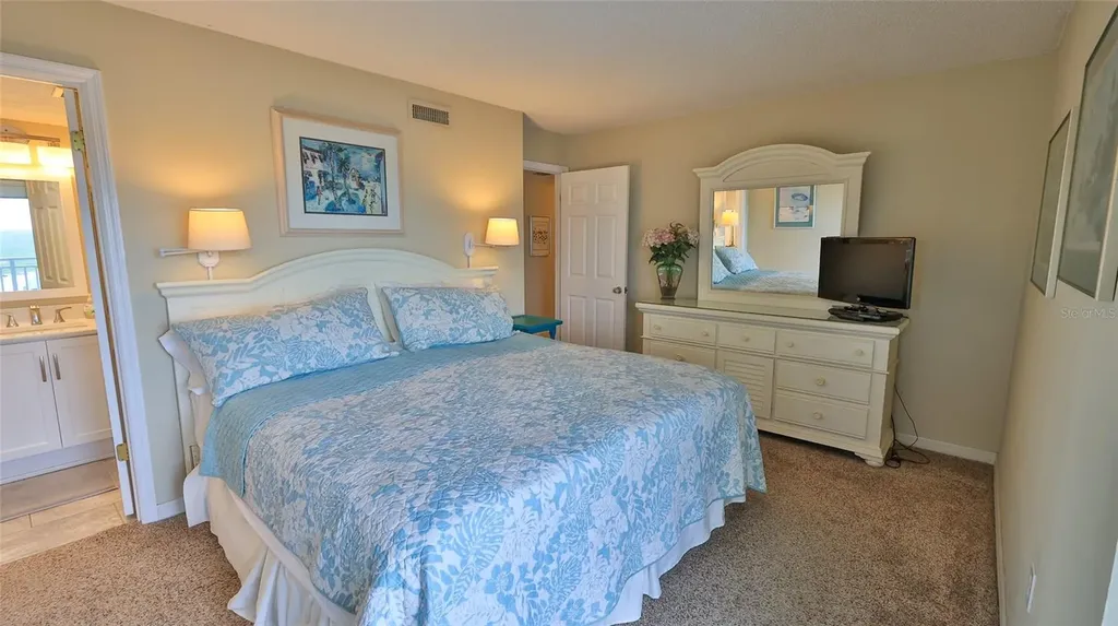 5207 S Atlantic Avenue New Smyrna Beach FL 32169