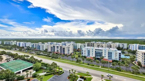 5207 S Atlantic Avenue New Smyrna Beach FL 32169