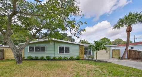 6407 Pelican Drive S St Petersburg FL 33707