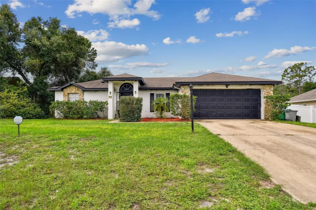 714 Leeward Drive Deltona FL 32738