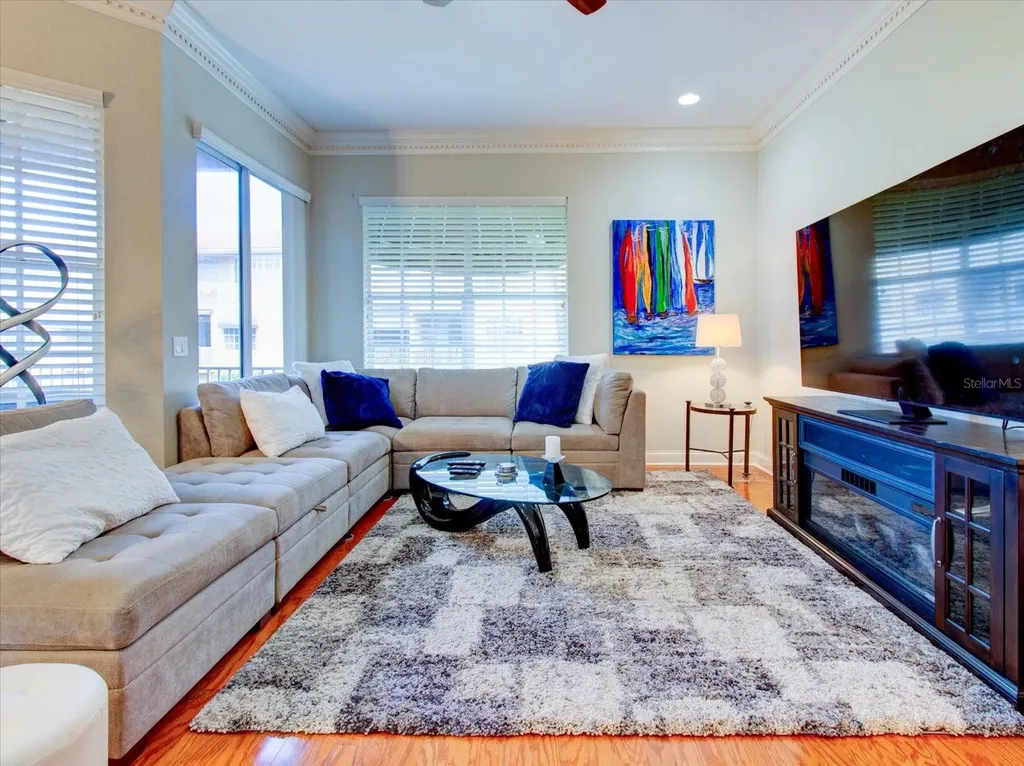 1513 Wharfside Drive Tarpon Springs FL 34689