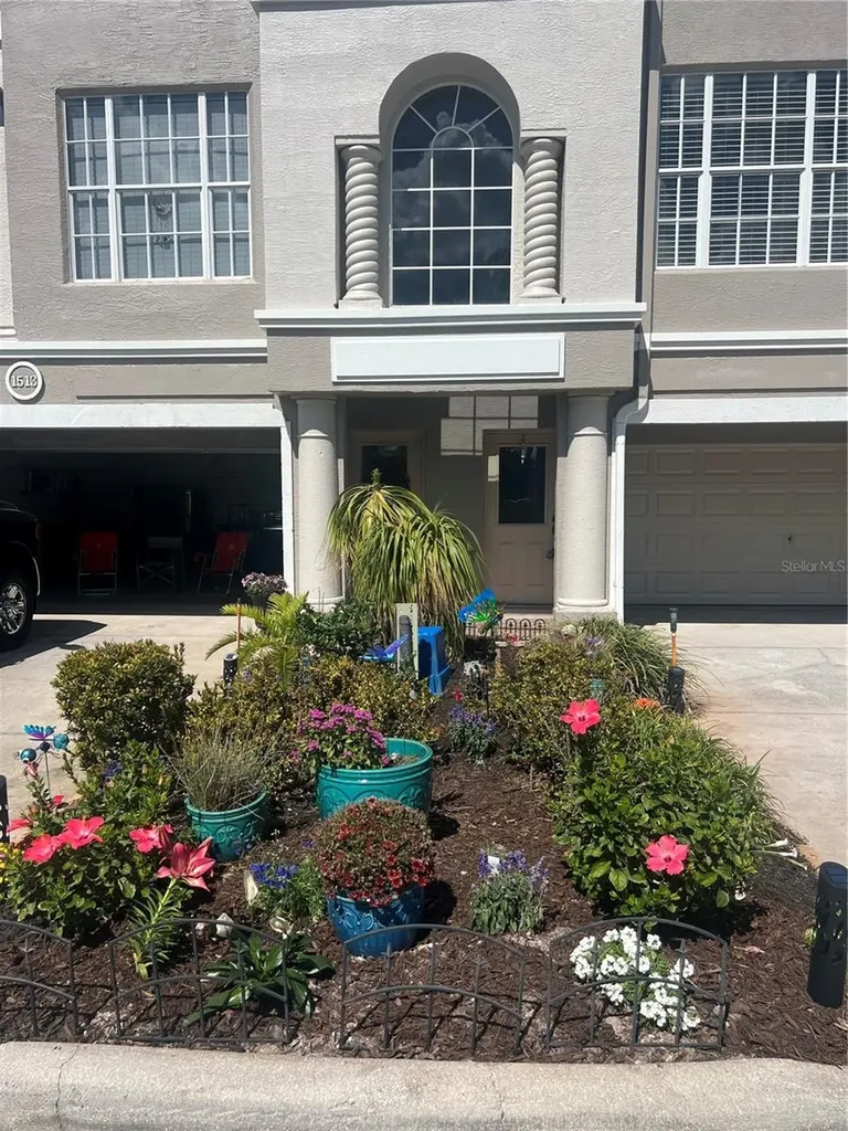 1513 Wharfside Drive Tarpon Springs FL 34689