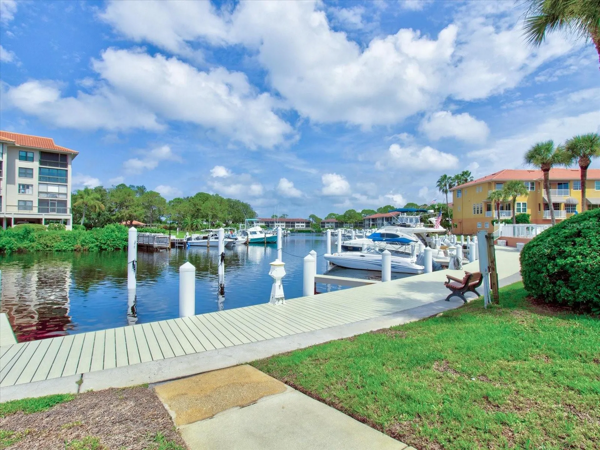 1513 Wharfside Drive Tarpon Springs FL 34689