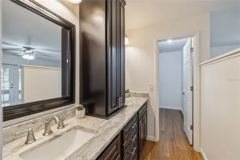 321 W Franklin Street Oviedo FL 32765