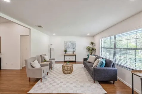 321 W Franklin Street Oviedo FL 32765