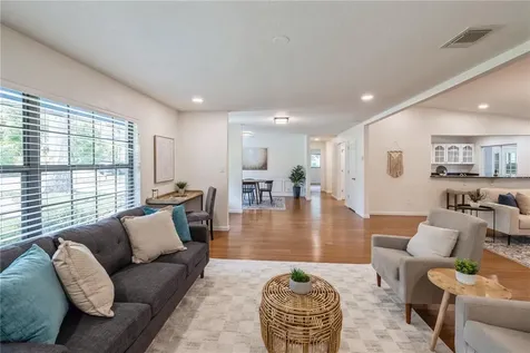321 W Franklin Street Oviedo FL 32765