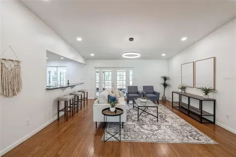 321 W Franklin Street Oviedo FL 32765