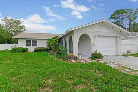 562 10th Street Daytona Beach FL 32117
