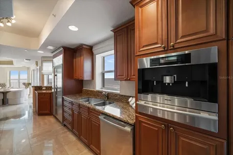 15 Somerset Street Clearwater Beach FL 33767