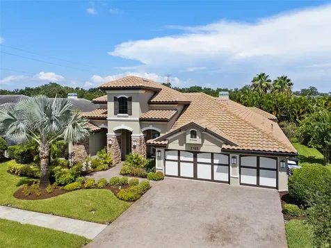 2155 Scarlet Oaks Street Clearwater FL 33759