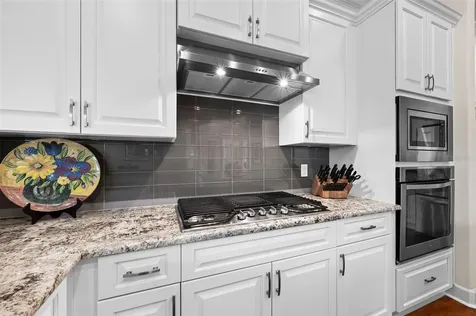 2155 Scarlet Oaks Street Clearwater FL 33759