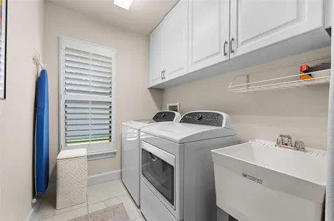 2155 Scarlet Oaks Street Clearwater FL 33759