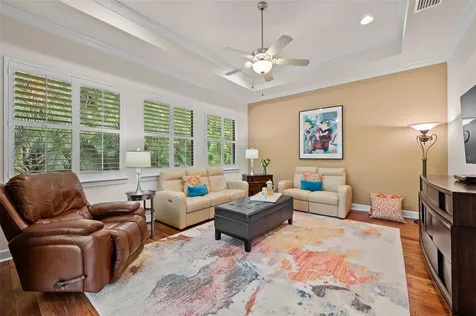 2155 Scarlet Oaks Street Clearwater FL 33759