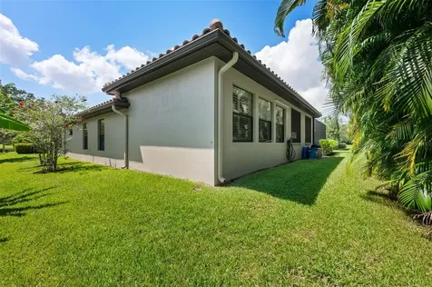 2155 Scarlet Oaks Street Clearwater FL 33759
