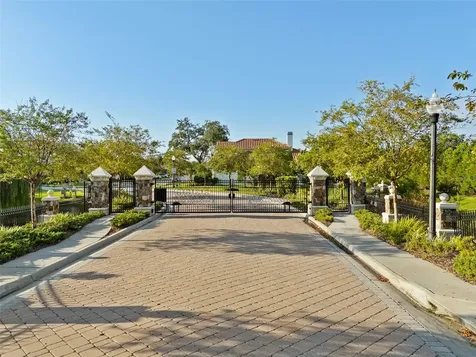 2155 Scarlet Oaks Street Clearwater FL 33759