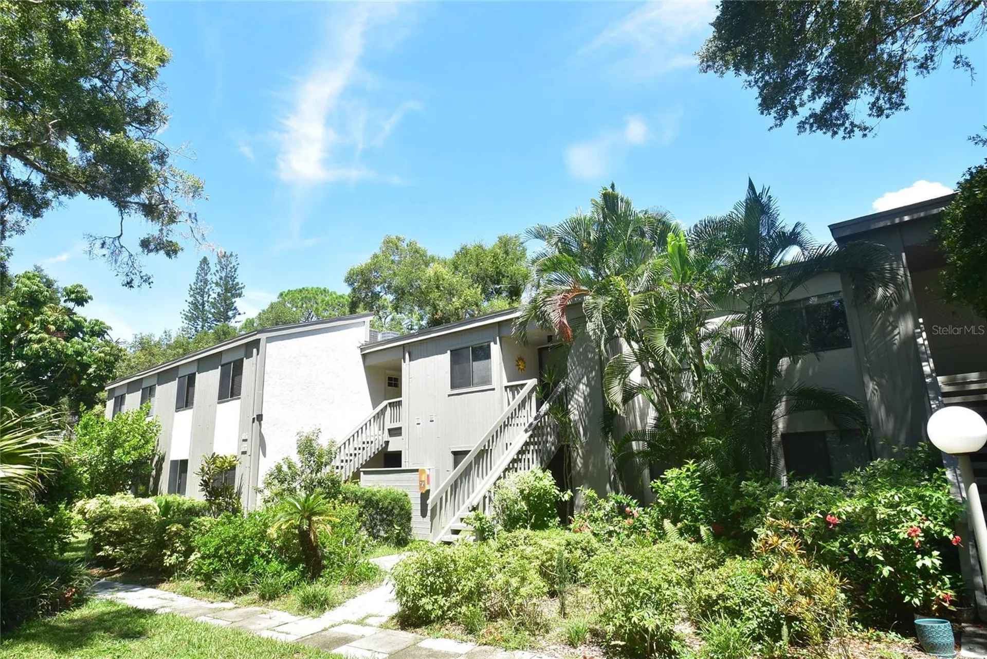 1516 Pelican Cove Road Sarasota FL 34231
