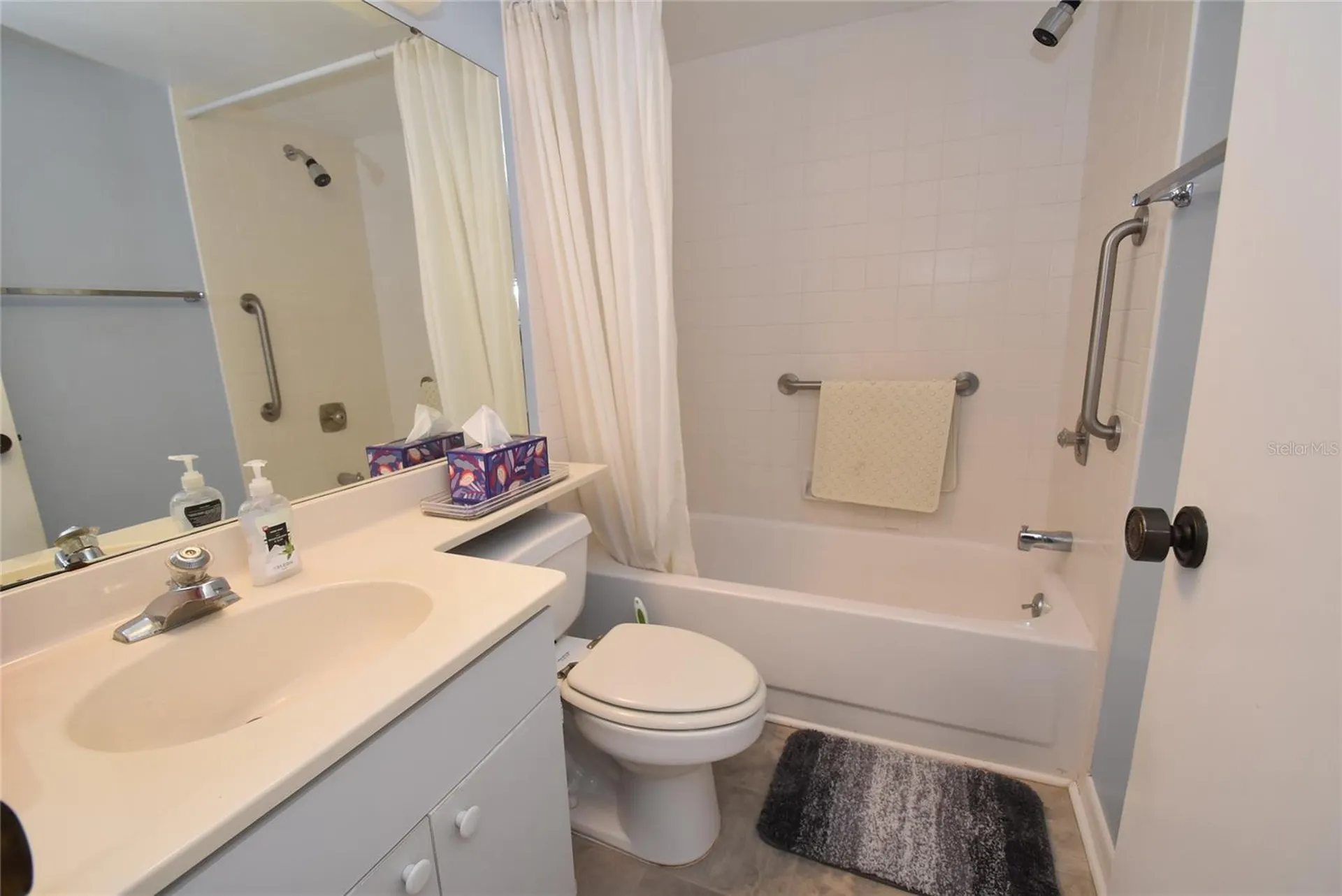 1516 Pelican Cove Road Sarasota FL 34231