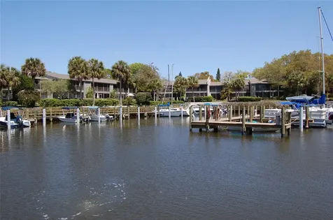 1516 Pelican Cove Road Sarasota FL 34231