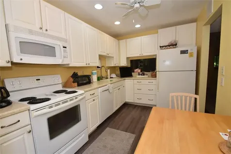 1516 Pelican Cove Road Sarasota FL 34231