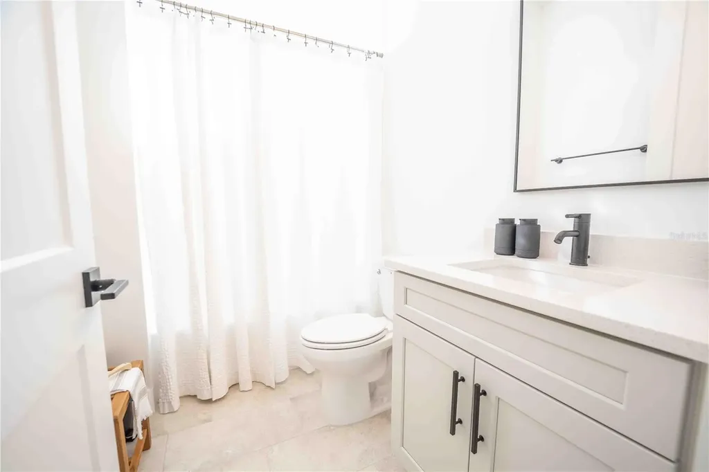 10611 Grand Oaks Boulevard Oxford FL 34484