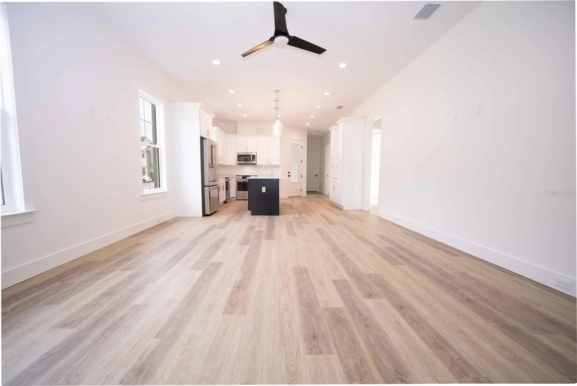 10611 Grand Oaks Boulevard Oxford FL 34484