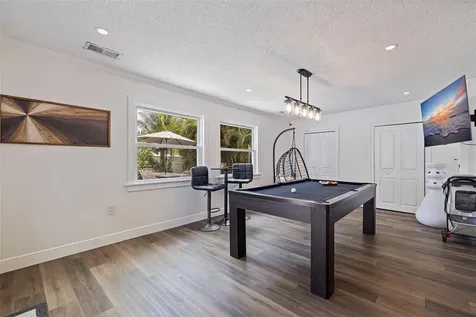 1864 New Hampshire Avenue NE St Petersburg FL 33703