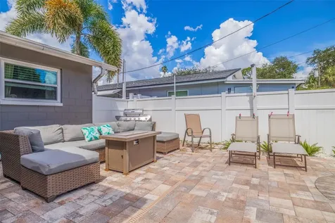 1864 New Hampshire Avenue NE St Petersburg FL 33703