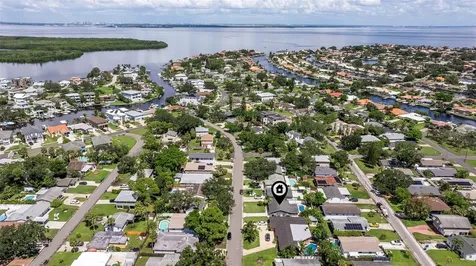 1864 New Hampshire Avenue NE St Petersburg FL 33703