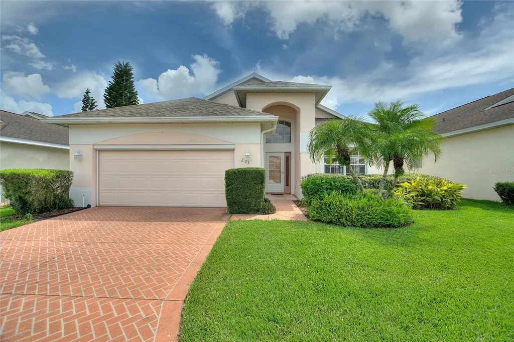 201 Prather Drive Davenport FL 33837