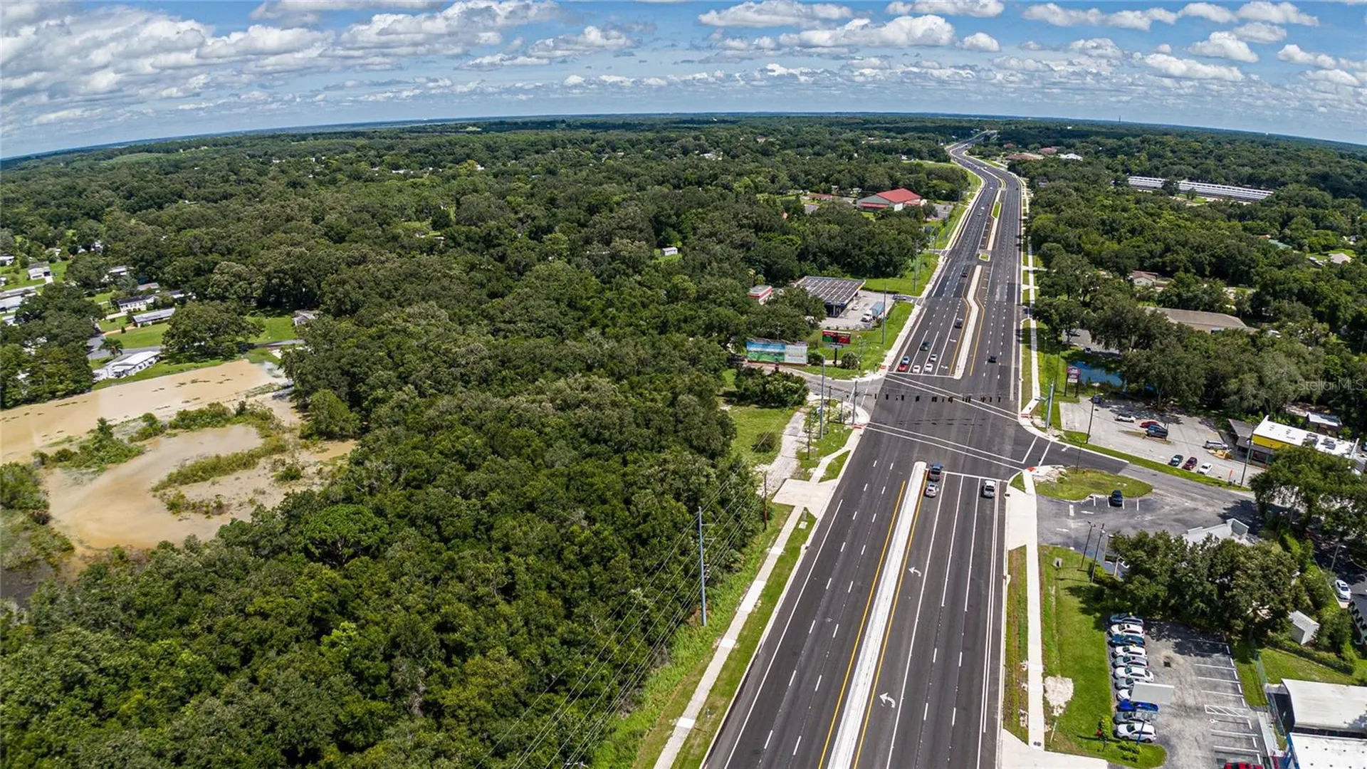 353 S Us Highway 27/441 Lady Lake FL 32159