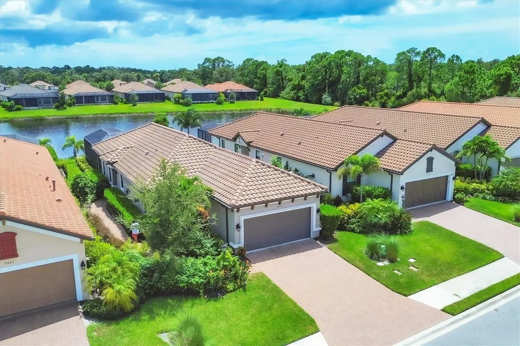 5417 Lampiasi Street Sarasota FL 34238