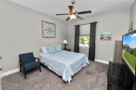 7052 Highlands Creek Avenue Lakeland FL 33813