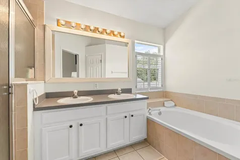 13858 Waterthrush Place Lakewood Ranch FL 34202