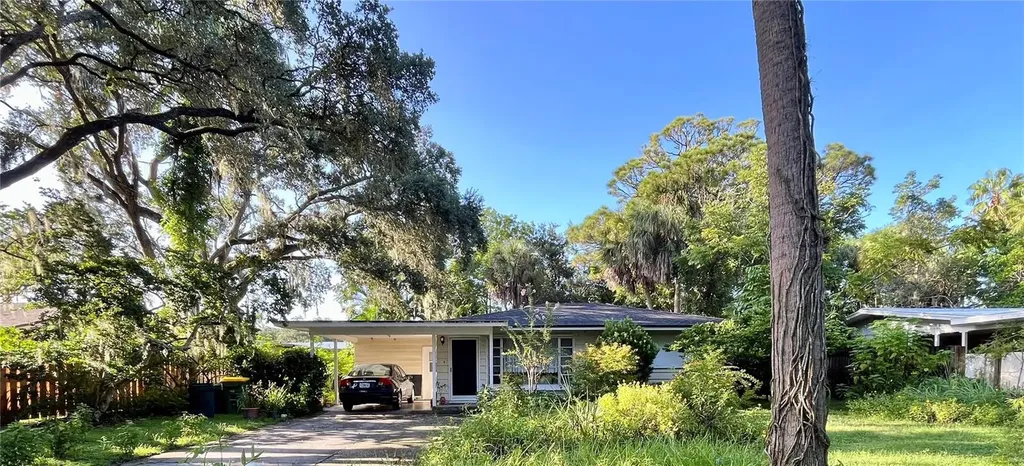 2542 Hillview Street Sarasota FL 34239
