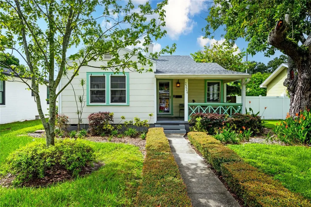 2226 7th Avenue N St Petersburg FL 33713