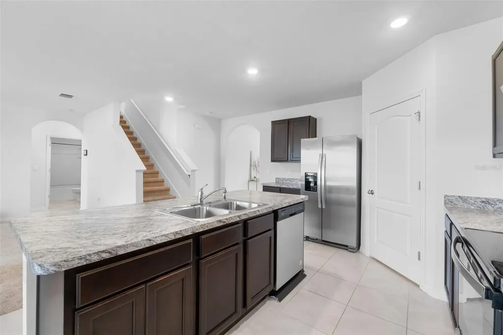821 Sun Burst Road Winter Haven FL 33880