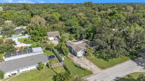 2611 48th Street W Bradenton FL 34209