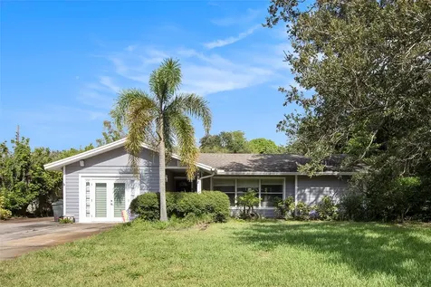 2611 48th Street W Bradenton FL 34209