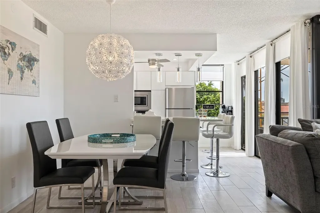 6145 Sun Boulevard St Petersburg FL 33715