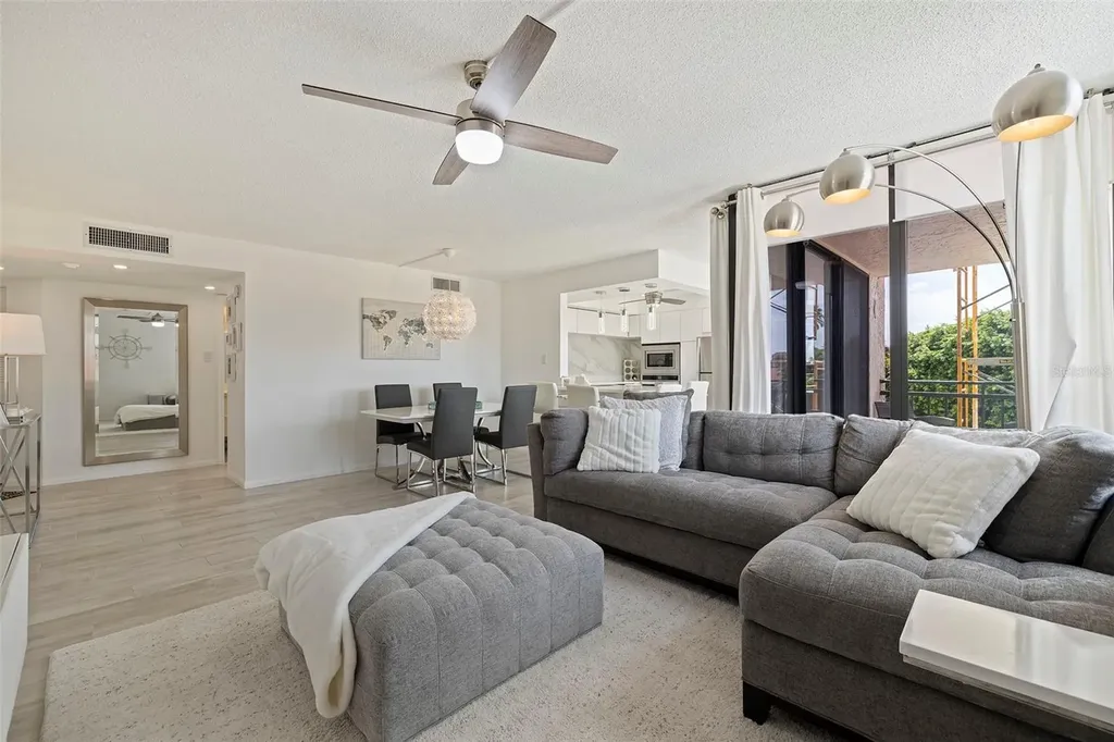 6145 Sun Boulevard St Petersburg FL 33715