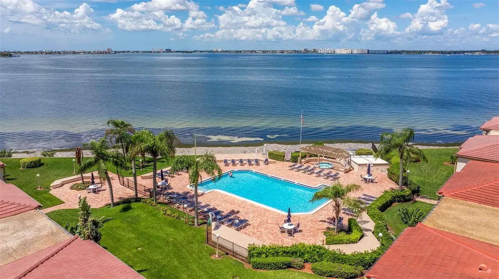 6145 Sun Boulevard St Petersburg FL 33715