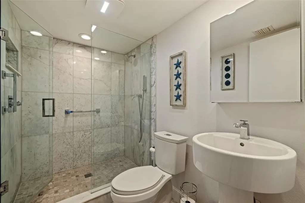 7650 Bayshore Drive Treasure Island FL 33706