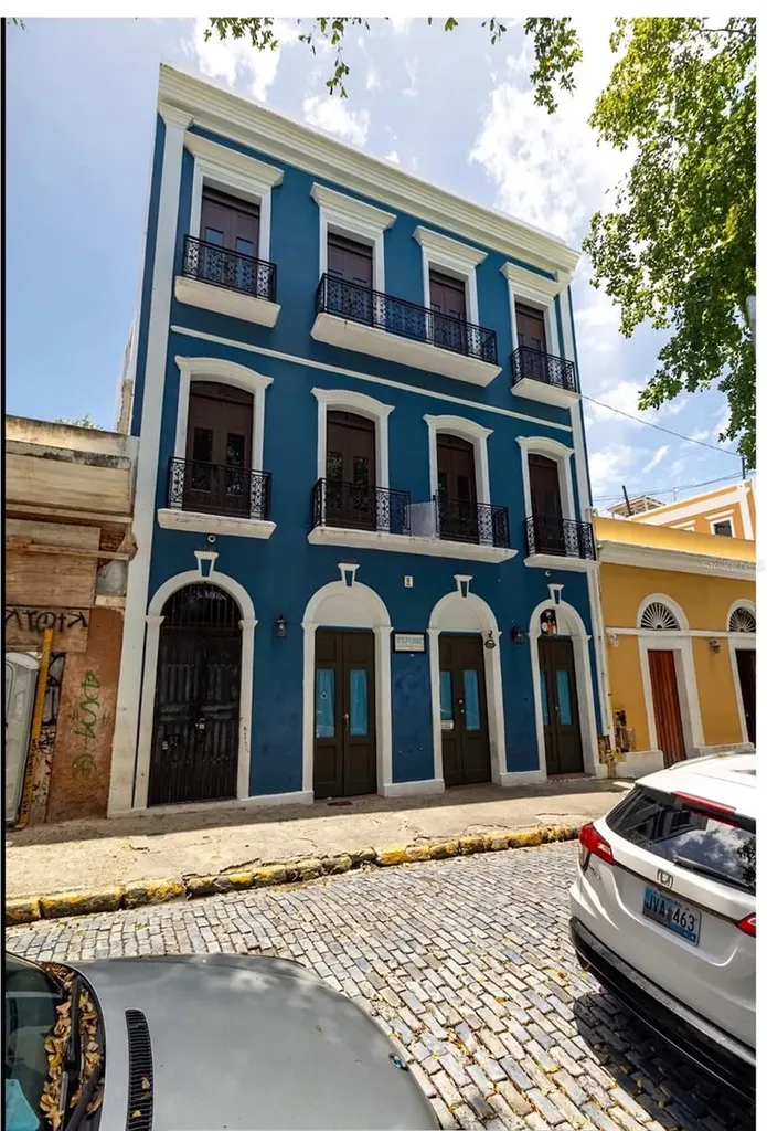 9 Del Mercado San Juan PR 00901