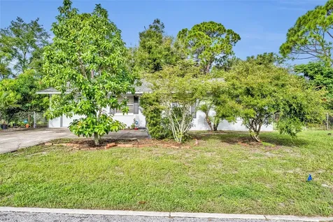 350 Queen Avenue Oviedo FL 32765