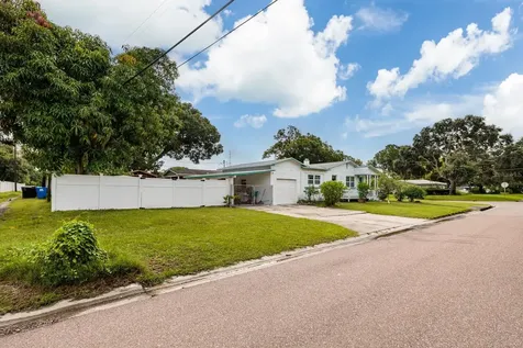 2801 29th Street N St Petersburg FL 33713