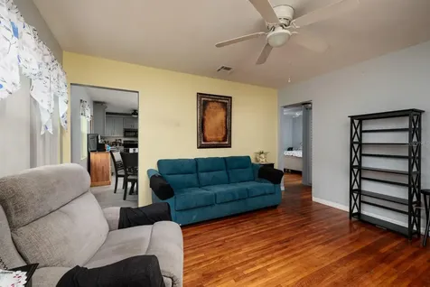 2801 29th Street N St Petersburg FL 33713
