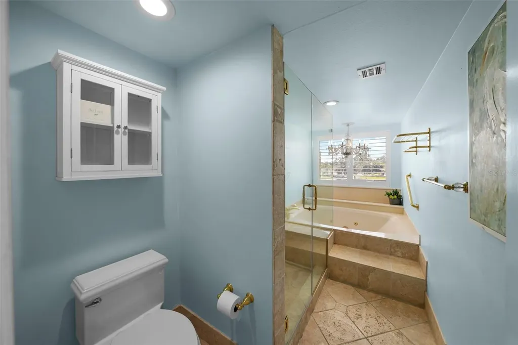 1661 Watermark Circle NE St Petersburg FL 33702