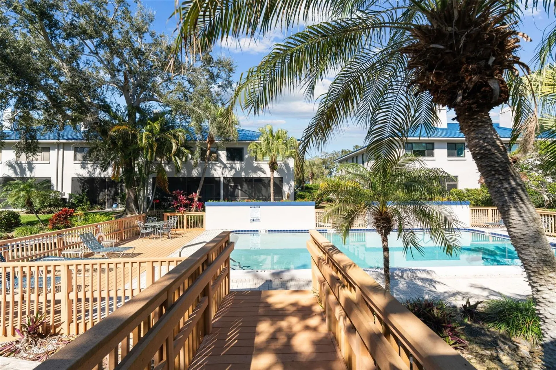 1661 Watermark Circle NE St Petersburg FL 33702
