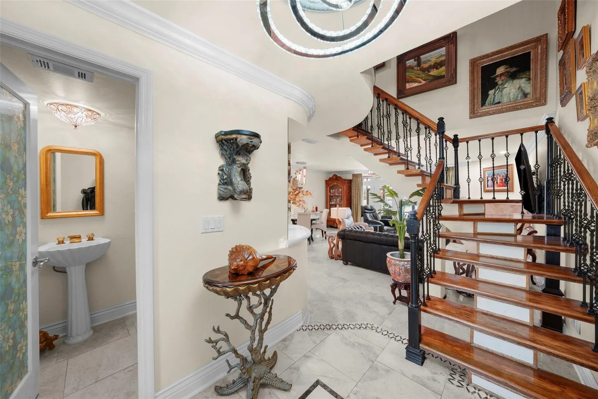 1661 Watermark Circle NE St Petersburg FL 33702